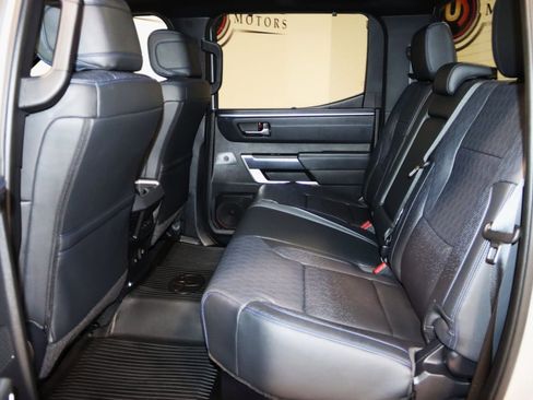 Used 2024 Toyota Tundra Platinum AWD/4WD image 58