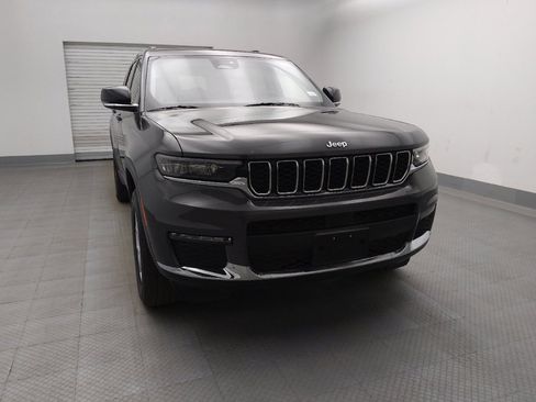 Used 2022 Jeep Grand Cherokee L Limited image 14