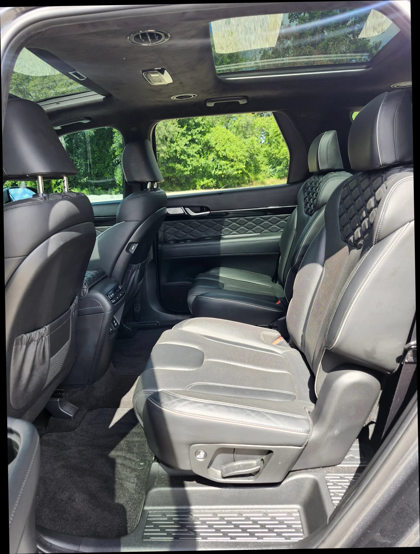 Used 2020 Hyundai Palisade Limited FWD image 13
