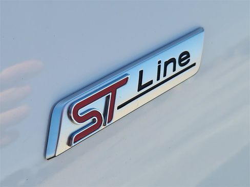 Used 2023 Ford Escape ST-Line w/ Tech Pack #1 image 8