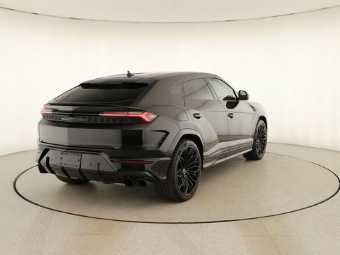 Used 2025 Lamborghini Urus SE AWD/4WD image 6