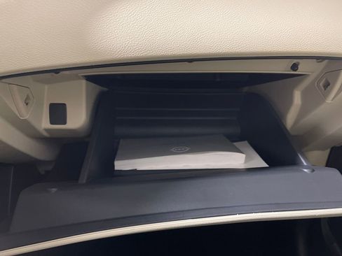 Used 2024 Nissan Murano SV image 27