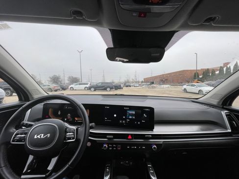 Used 2024 Kia Sorento S image 35