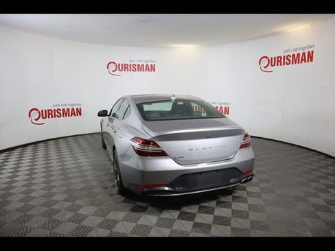 Used 2023 Genesis G70 2.0T w/ Sport Prestige Package AWD/4WD image 9