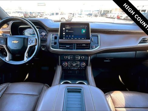 Used 2022 Chevrolet Suburban High Country image 7