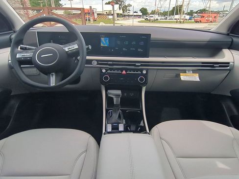 New 2026 Hyundai Tucson SEL Plus FWD image 18