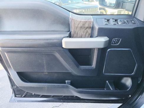 Used 2017 Ford F350 Lariat w/ Lariat Ultimate Package image 40