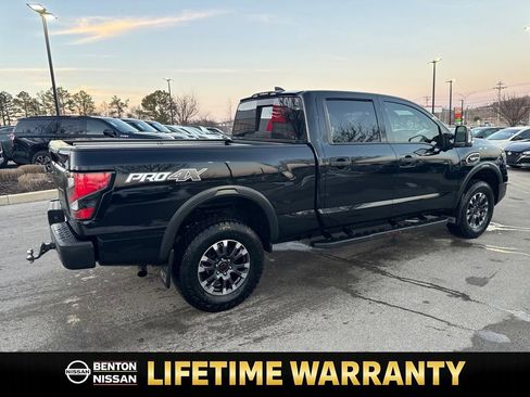 Used 2023 Nissan Titan PRO-4X w/ Pro-4x Convenience Package image 9