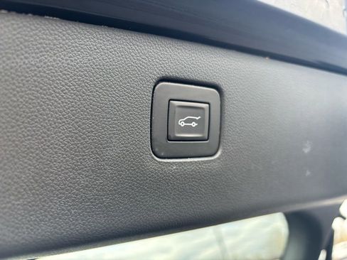 Used 2024 Buick Envista Sport Touring w/ Convenience I Package image 21