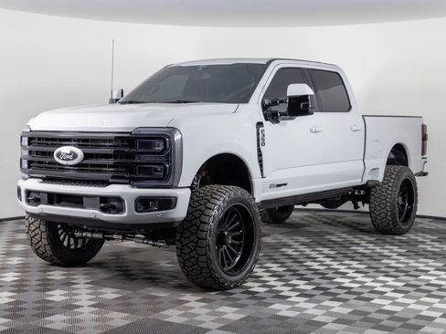 Used 2026 Ford F350 Platinum image 2