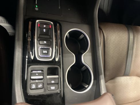 Certified 2025 Honda Pilot Elite image 26