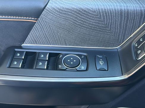 Certified 2024 Ford F250 Platinum w/ FX4 Off-Road Package image 21