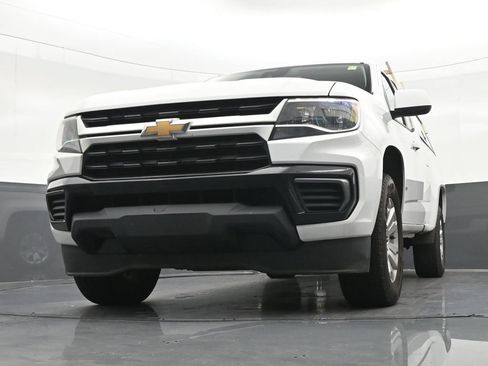 Used 2022 Chevrolet Colorado LT w/ Safety Package RWD image 29