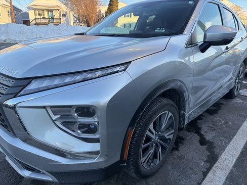 Used 2024 Mitsubishi Eclipse Cross image 1
