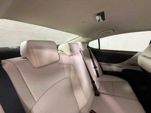 Used 2025 Lexus ES 350 w/ Premium Package FWD image 31