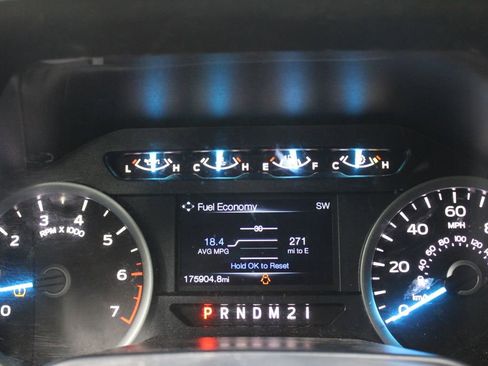 Used 2015 Ford F150 XLT w/ Equipment Group 302A Luxury image 23