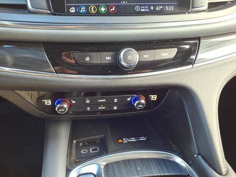 Used 2023 Buick Enclave Essence w/ Experience Buick Package image 8