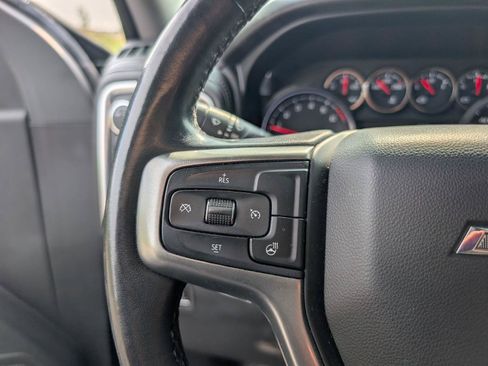 Used 2021 Chevrolet Silverado 1500 RST AWD/4WD image 12