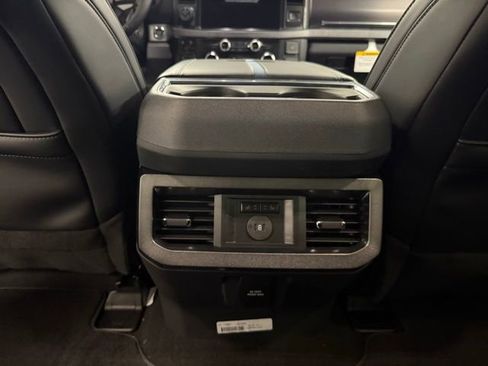New 2026 Ford F250 Platinum image 17