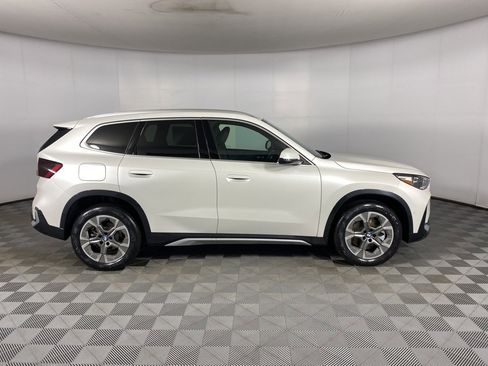 New 2026 BMW X1 xDrive28i w/ Technology Package image 28