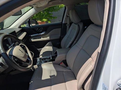 Certified 2022 Lincoln Corsair AWD w/ Equipment Group 101A image 28