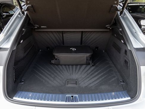 Certified 2025 Porsche Cayenne S image 41