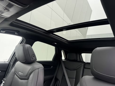 New 2025 Cadillac XT5 Premium Luxury image 14