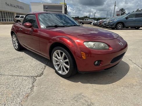 Used 2008 MAZDA MX-5 Miata Grand Touring w/ Premium Pkg RWD image 4