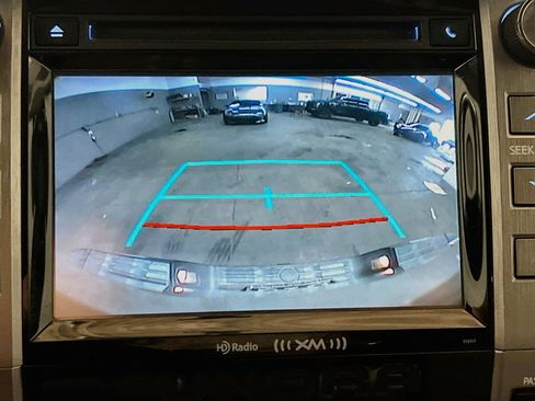 Used 2016 Toyota Tundra SR5 w/ SR5 Upgrade Package RWD image 9