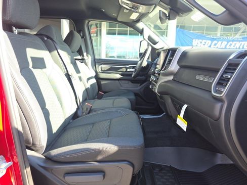 New 2026 RAM 1500 Big Horn AWD/4WD image 31