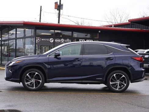 Used 2019 Lexus RX 450h AWD w/ Luxury Package image 4