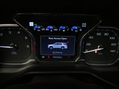 Used 2021 GMC Yukon XL Denali AWD/4WD image 18