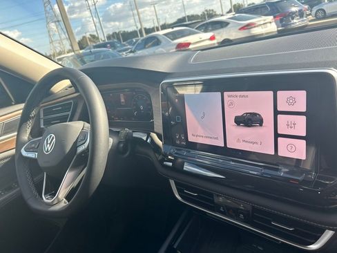 New 2026 Volkswagen Atlas SE FWD image 34