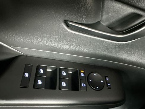 Used 2024 Hyundai Kona SEL FWD image 17