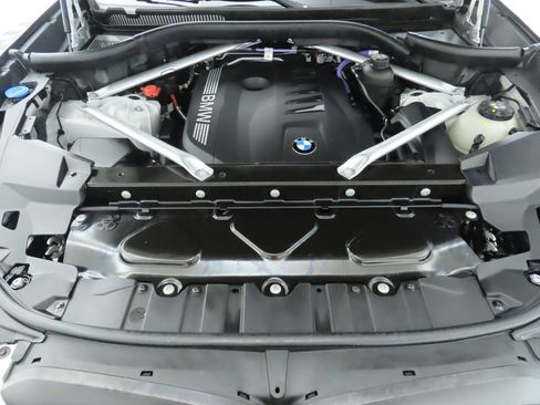Used 2024 BMW X5 xDrive40i w/ Executive Package image 30
