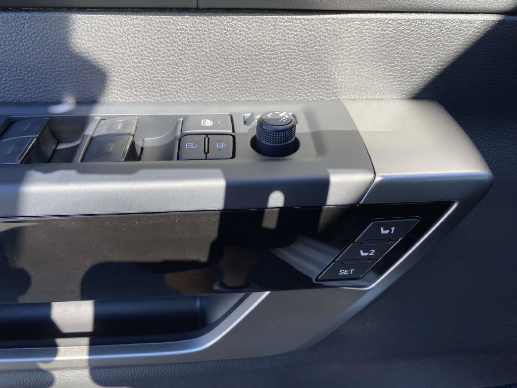 New 2026 Toyota Tundra Limited RWD image 17
