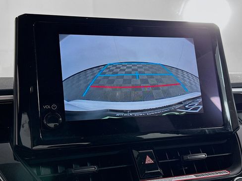 Used 2025 Toyota Corolla LE image 22