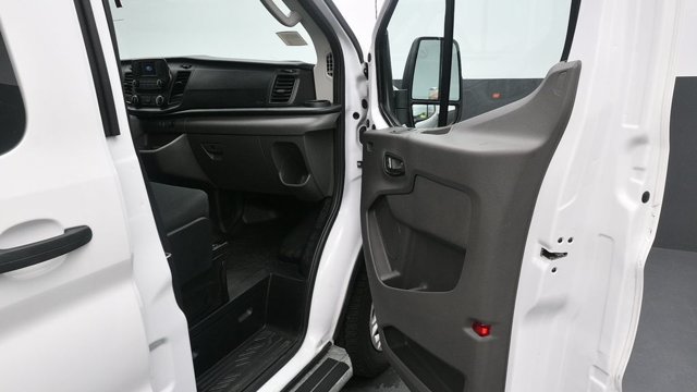 Used 2025 Ford Transit 250 Low Roof w/ Exterior Upgrade Package RWD image 13