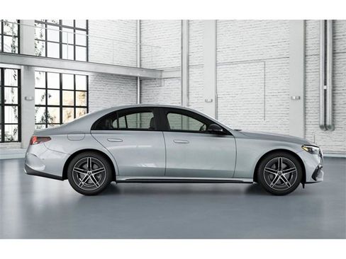 New 2026 Mercedes-Benz E 350 4MATIC Sedan image 2