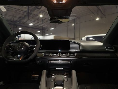 Used 2024 Mercedes-Benz GLE 53 AMG 4MATIC Coupe image 29