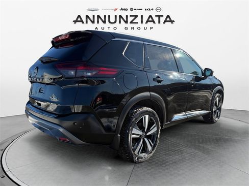 Certified 2023 Nissan Rogue SL w/ SL Premium Package image 5