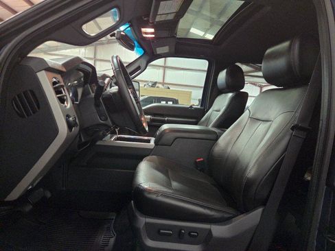Used 2015 Ford F250 Lariat w/ Chrome Package AWD/4WD image 60