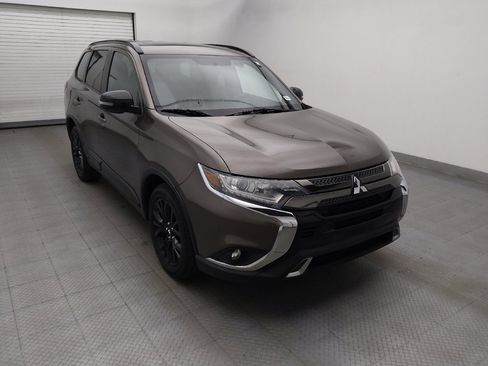 Used 2019 Mitsubishi Outlander LE AWD/4WD image 13