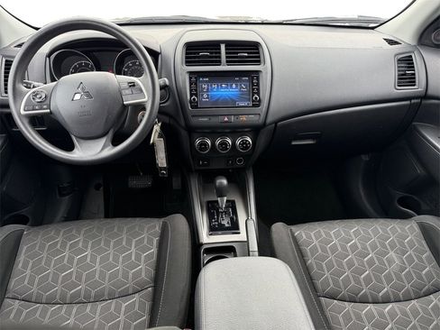 Used 2024 Mitsubishi Outlander Sport ES image 10