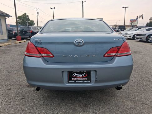 Used 2007 Toyota Avalon Limited FWD image 5