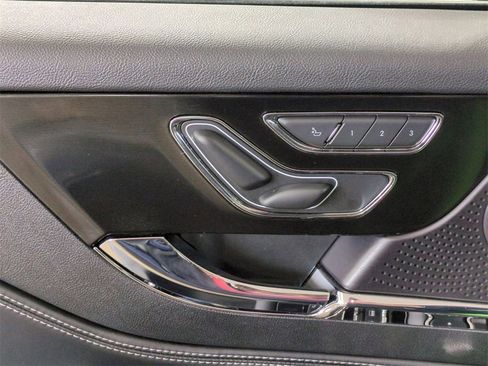 Certified 2023 Lincoln Corsair Reserve w/ Equipment Group 201A image 14