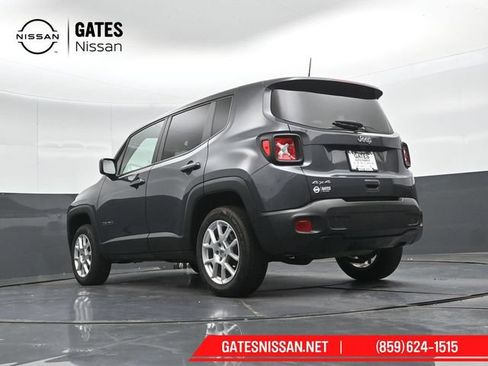 Used 2023 Jeep Renegade Latitude AWD/4WD image 41