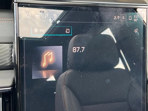 New 2026 GMC Yukon AT4 AWD/4WD image 16