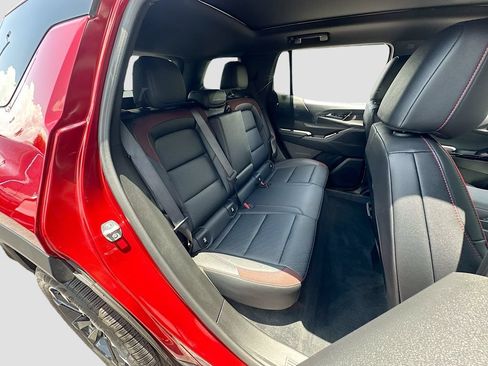 Used 2026 Chevrolet Equinox RS w/ Convenience Package III FWD image 27