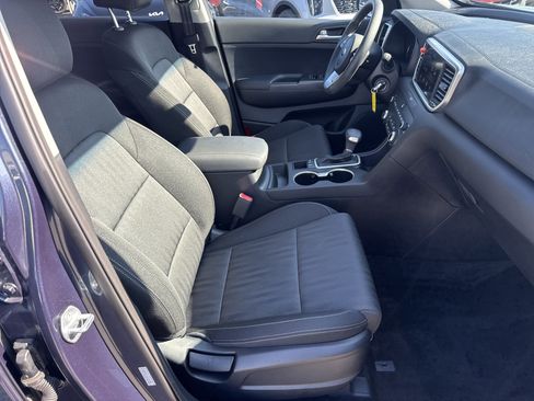 Certified 2022 Kia Sportage LX image 13